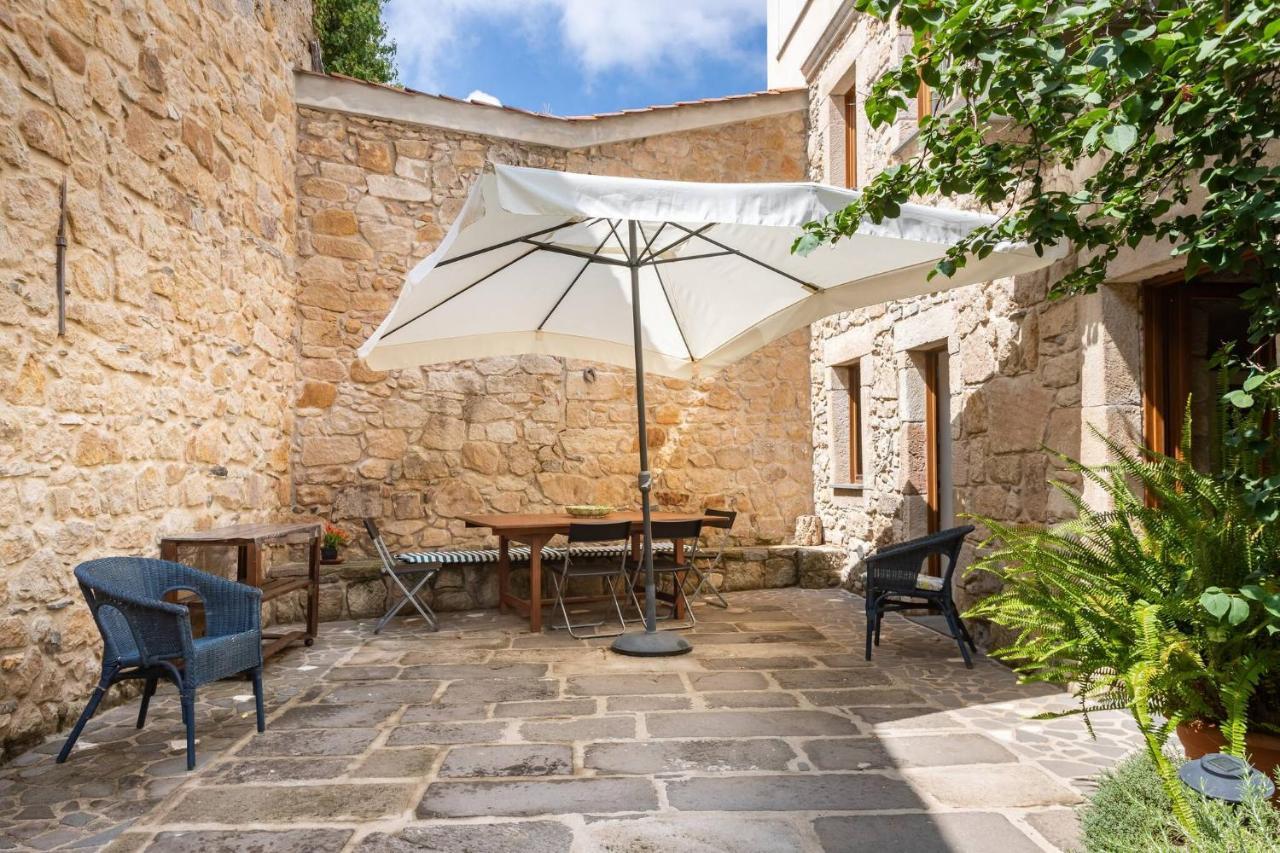 The Private Courtyard In Sardinia Villa Scano Montiferro Exterior photo